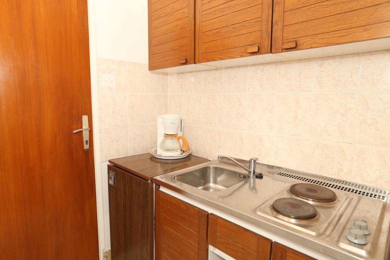 Apartments Fam Tomasic บัชกา ภายนอก รูปภาพ