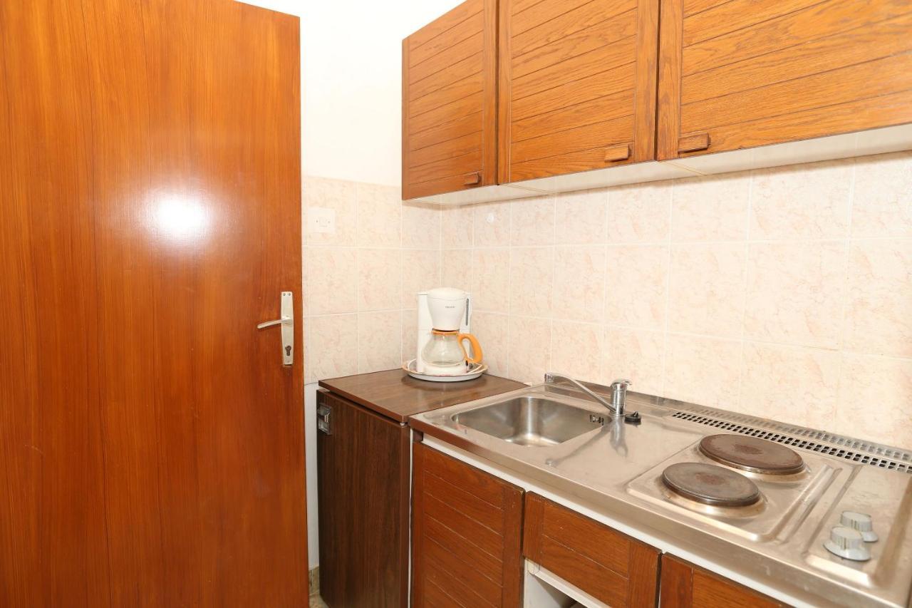 Apartments Fam Tomasic บัชกา ภายนอก รูปภาพ